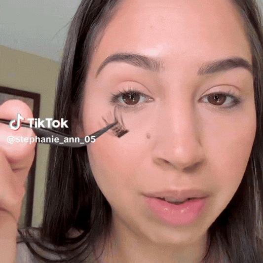 Squeeze Lashes